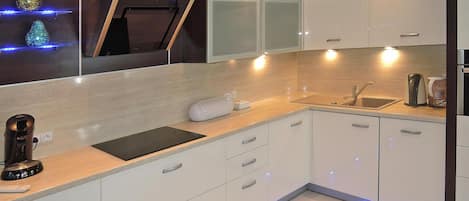 House | Private kitchen | Electric kettle, toaster