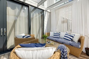 House | Living area - Holiday House, Large Terrace, Whirlpool, Wrzosowo-formerly TUI Ferienhaus (Kamien Pomorski)
