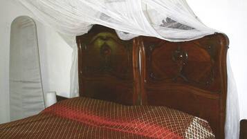 House | 4 bedrooms, individually furnished