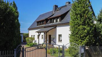 Apartment | Exterior