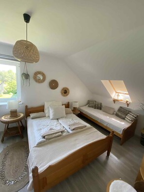 3 bedrooms, individually furnished, bed sheets - Holiday Home in Kolczewo Near Wild Beach (gmina Wolin)