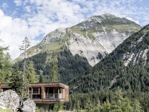 Chalet | Exterior