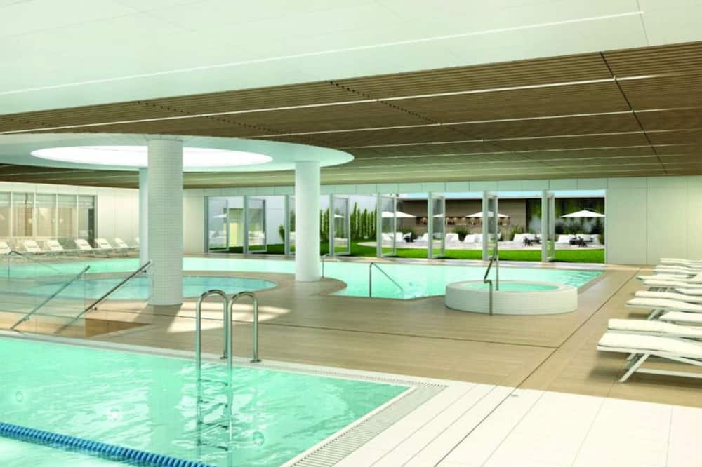 Beachfront Apartment With Indoor Pool and Sauna