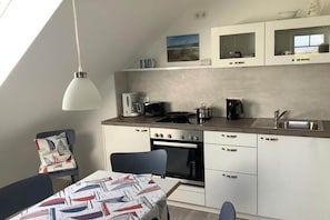 Private kitchen - Ferienhaus Weiter Feldblick auf Fehmarn (Fehmarn)