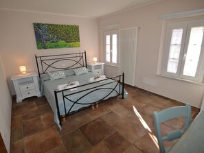 House | 2 bedrooms, individually furnished - Casina di Andrea With Above Ground Pool, Capannori (Capannori)