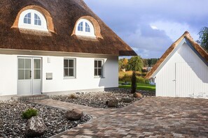House | Exterior - House by Bodden Lagoon With Sauna (Fuhlendorf)