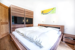 House | 3 bedrooms - Chalet Hochkrimml With Sauna on the ski Slope (Krimml)
