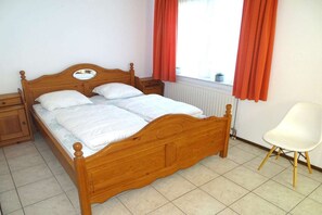 3 bedrooms, free WiFi - Bungalow in Breskens near Beach and Lighthouse (Breskens)