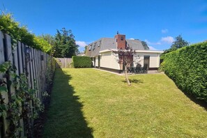 Exterior - House in Breskens near Scenic Beaches (Breskens)