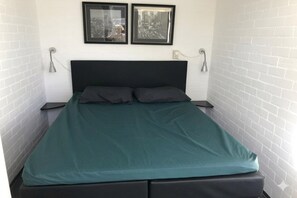2 bedrooms, free WiFi