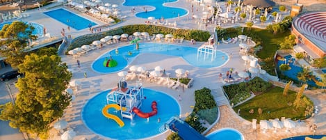 Apartment | Pool