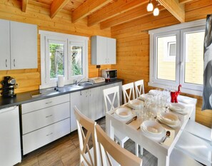 House | Dining - Large Holiday Homes, Pool, Sauna, Whirlpool (Ustronie Morskie)