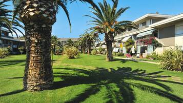 Apartment | Bahagian luar