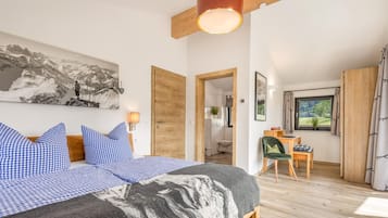 3 bedrooms, individually furnished