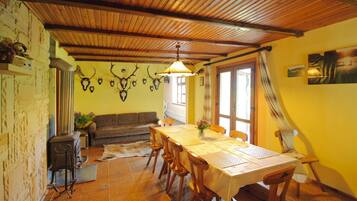 House | Dining