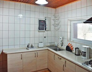 House | Private kitchen - Holiday Home With Thatched Roof, Rekowo (Bytow)