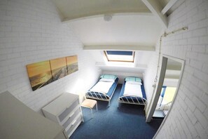 2 bedrooms, free WiFi - Holiday Home in Breskens near the Beach (Breskens)