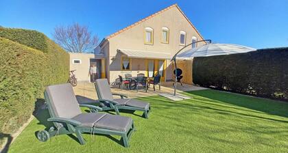 Bungalow in Breskens nahe Strand