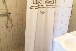 Shower - Duinroos Home with Terrace (Breskens)