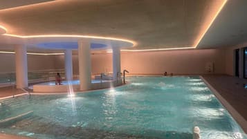 Apartment | Pool | Indoor pool, outdoor pool