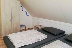 3 bedrooms, free WiFi - Bungalow in Breskens near Waterfront Beach (Breskens)