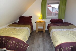 4 soverom, reiseseng for barn og wi-fi (inkludert)
