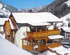 Apartment | Exterior - Chalet in Grossarltal With Panoramic Views (Grossarl)
