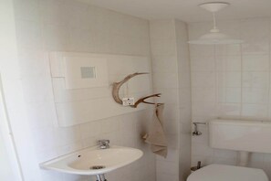 Shower - Holiday Home Breskens near the Coast (Breskens)
