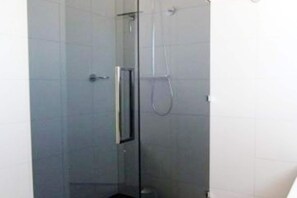 Shower - Breskens Beach Getaway (Breskens)