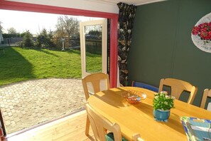 Dining - Pet-Friendly Zeeland Getaway (Schoondijke)