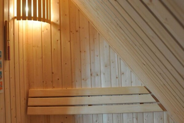 House | Sauna