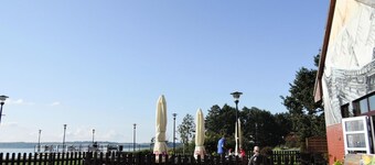 Holiday Home for 10 Person in Nowe Warpno