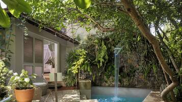 Garden suite with plunge pool | Garden view