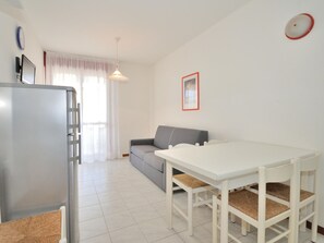 House | Dining - Apartment in Bibione Near the Beach (San Michele al Tagliamento)