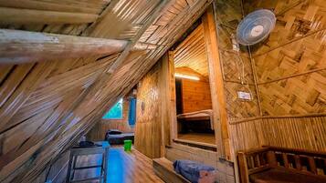 Exclusive Room | Free WiFi, bed sheets