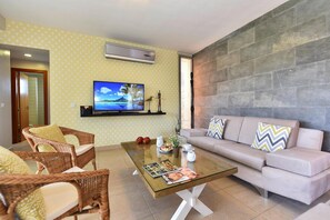 Talo | Oleskelualue | IPod-telakointiasema