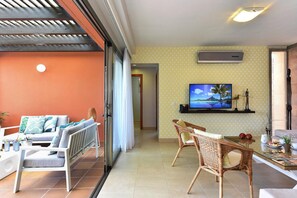 하우스 | 거실 | IPod 도킹 스테이션