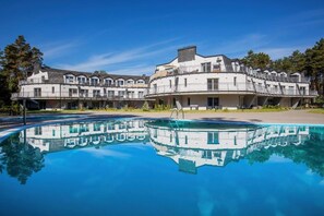 Apartment | Pool | Outdoor pool - Apartment With Swimming Pool, Terrace, Pobierowo (Rewal)