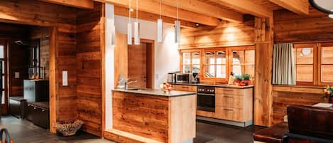 Chalet | Cuisine privée | Chaise haute