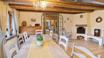 Apartment | Private kitchen | High chair