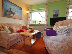 Apartment | Living area - Apartment in Bsum With Garden (Büsum)