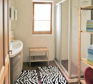 Ferienhaus | Badezimmer