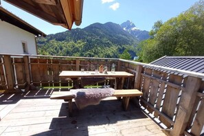 Apartment | Balcony
