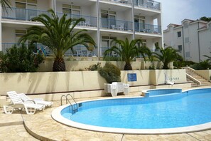 Apartament | Piscina | Piscina a l'aire lliure