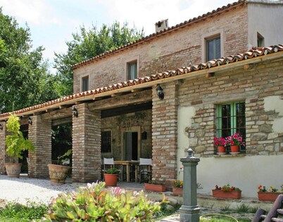 Casa Mare Vallugola di Gabicce, Vallugola