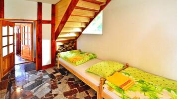 House | 2 bedrooms, individually furnished