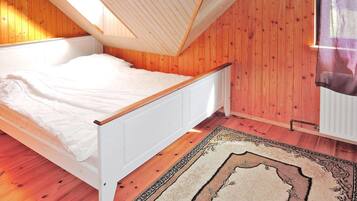 House | 2 bedrooms, individually furnished