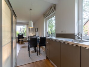 House | Private kitchen | Electric kettle, toaster - Ferienhaus St. Peter-ording (St. Peter-Ording)