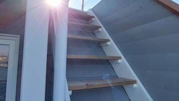 Mobile Home | Exterior detail