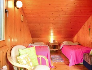 House | 3 bedrooms, individually furnished, bed sheets - Holiday Home, Gowidlino (Sierakowice)